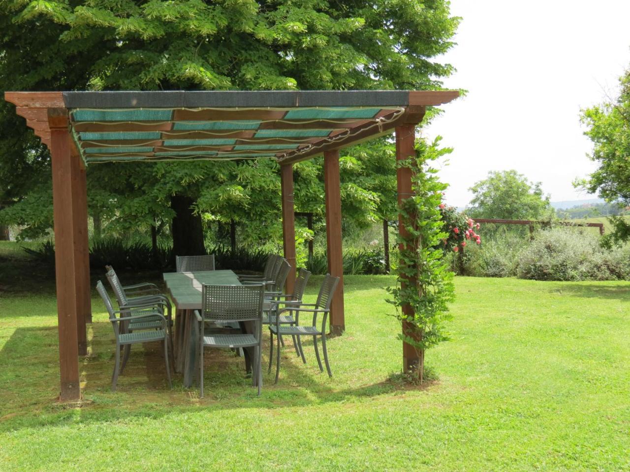 Agriturismo Borgo Del Papa Badia  Exterior photo